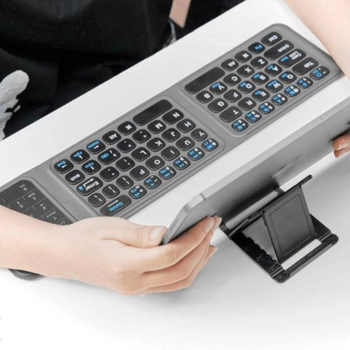 Wiwu FMK-05 Foldable Keyboard - Image 8