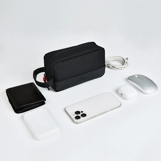 WiWU Essen Travel Pouch Compact Lightweight Water Resistant - Image 2